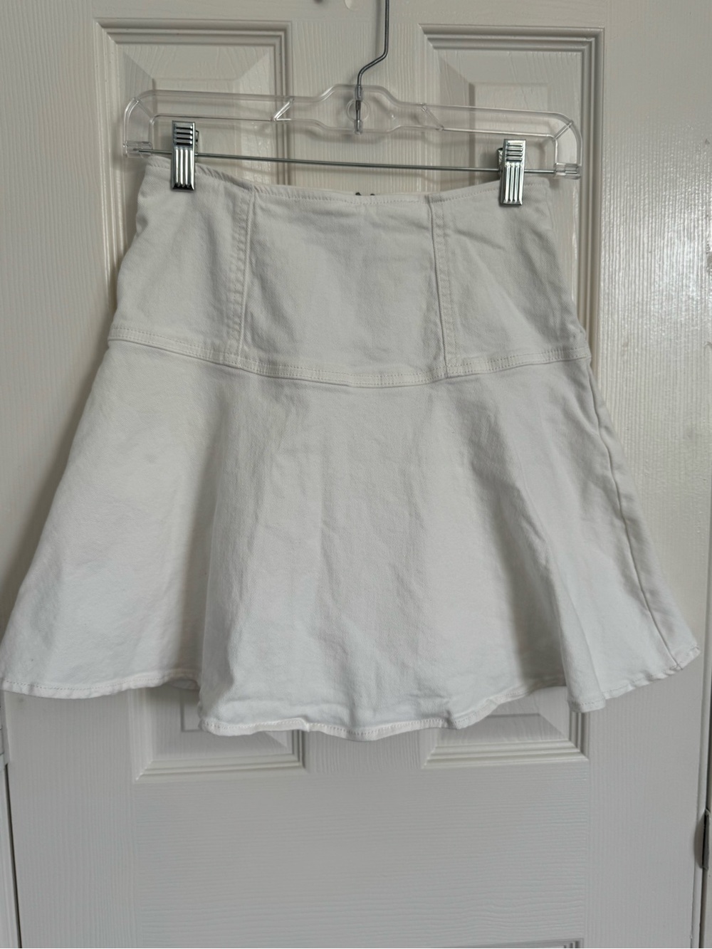 Copper Key Soft White Circle Skirt